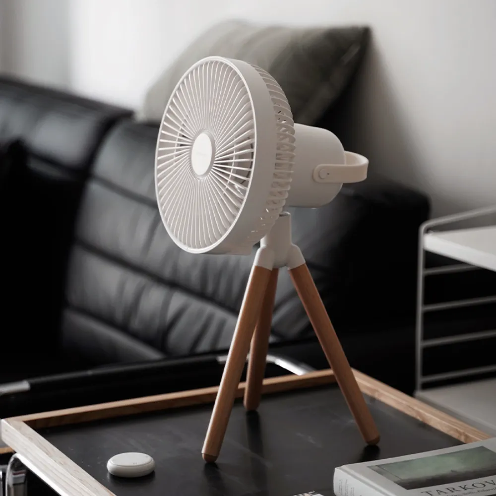 AISOLOVE F13 พัดลมกลางแจ้ง รุ่น Outdoor Fan สีขาว แบต 9000mAh ใช้เป็น Powerbank ได้