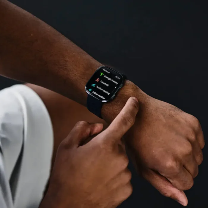 Amazfit Bip 6 (Black) สมาร์ทวอทช์จอ AMOLED โทรได้ วัดสุขภาพแม่นยำ