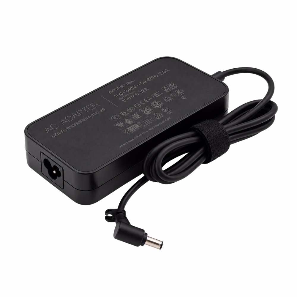 อะแดปเตอร์ชาร์จโน้ตบุ๊ก Asus 19V 120W ทรง Slim วางมุมเฉียง แสดงช่องเสียบสาย AC ด้านข้าง ป้ายสเปก และสาย DC หัวแจ็คทรงงอ