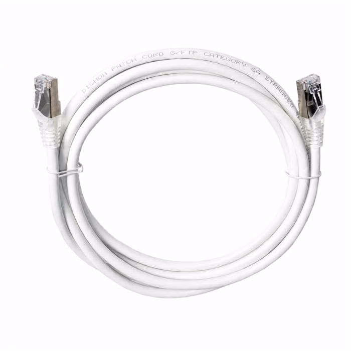 link-cat6-5m-white-3 หัวต่อ RJ45 แบบใสของสายแลนสำเร็จรูป LINK CAT6 สีขาว ระยะใกล้ แสดงขั้วสัมผัสทองแดงและปลอกบูทป้องกันสลัก