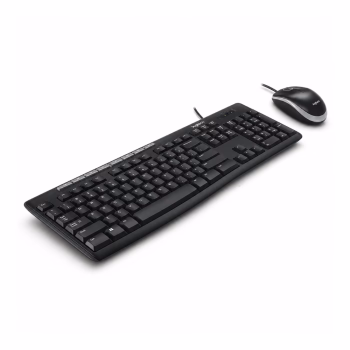 ชุดคีย์บอร์ดและเมาส์ Logitech MK200 Media Combo สีดำ มุมมองสามมิติเฉียง แสดงโครงสร้างบางเบาและสรีรศาสตร์