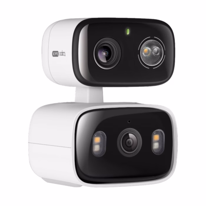 ตัวกล้องวงจรปิด TP-Link Tapo C246D เลนส์คู่ ด้านหน้าแสดงเลนส์กล้องสองชุดและไฟส่องสว่าง