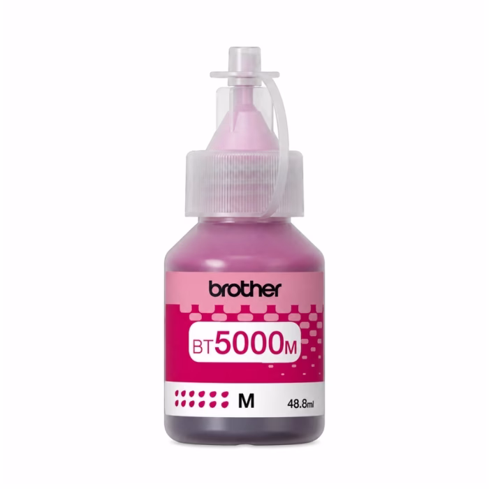 ขวดน้ำหมึกเติมสีมาเจนตา Brother BT-5000M ขนาด 48.8 ml ฝาขวดใสพร้อมจุกปิดและป้ายฉลากระบุรุ่น BT5000M สี Magenta