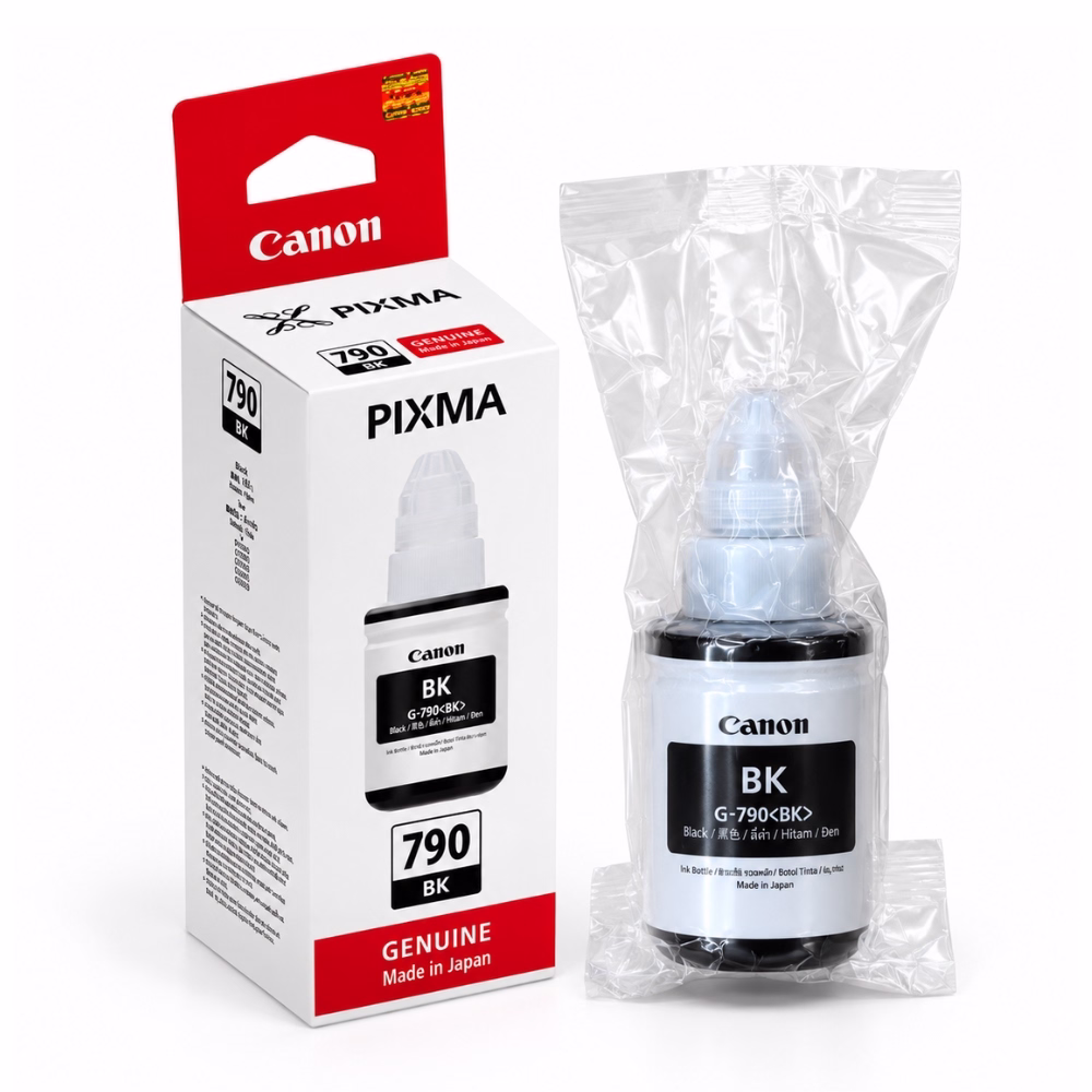 ขวดน้ำหมึกเติมสีดำ Canon GI-790 BK ในซองซีลสุญญากาศ วางคู่กับกล่องบรรจุภัณฑ์ สำหรับเครื่องพิมพ์ Canon PIXMA G1000 G2000 G3000 G4000 G2010 G3010
