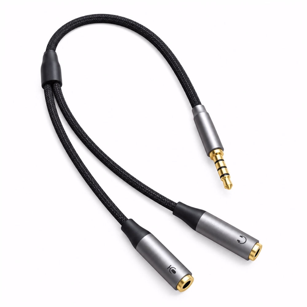 กล่องบรรจุภัณฑ์ตัวแปลง DisplayPort to HDMI Female UGREEN รุ่น 40363 ด้านหน้าตรง แสดงสเปก 4K 30Hz ซิงค์ภาพและเสียง และส่งสัญญาณไกล 10M